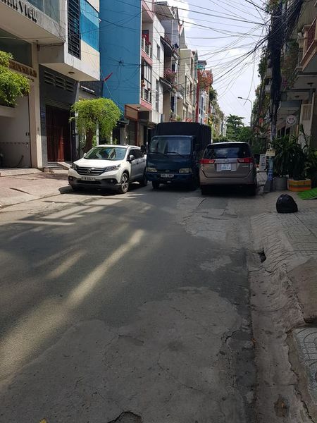 Nhà Đúc 4 Tầng BTCT, Hẻm Rộng 5m, Ô Tô 1 Trục, Nhỉnh 8 Tỷ - Ảnh 3